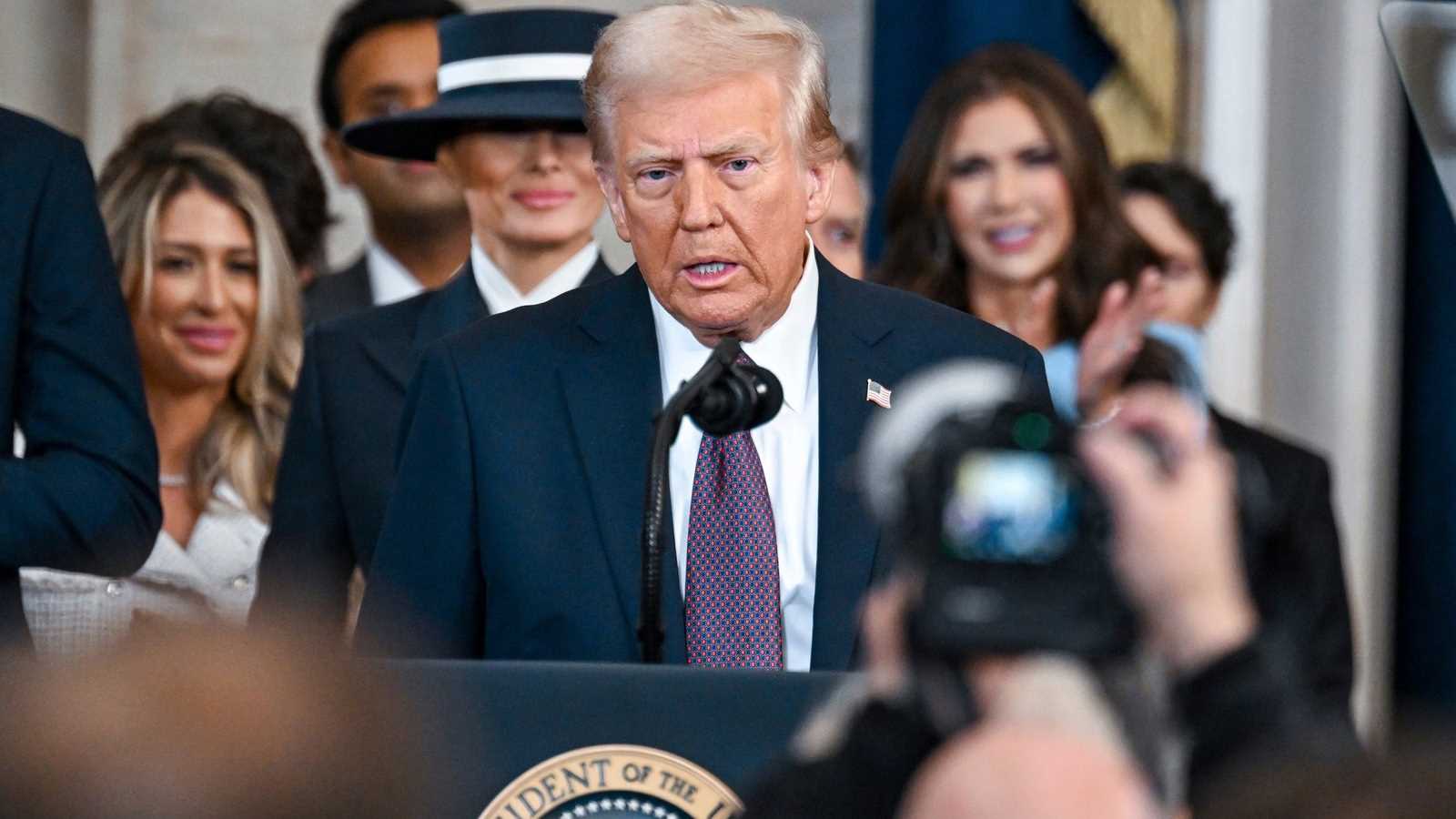 विश्व राजनीति के लिए महत्वपूर्ण घटनाएं विश्व राजनीति के लिए महत्वपूर्ण घटनाएं