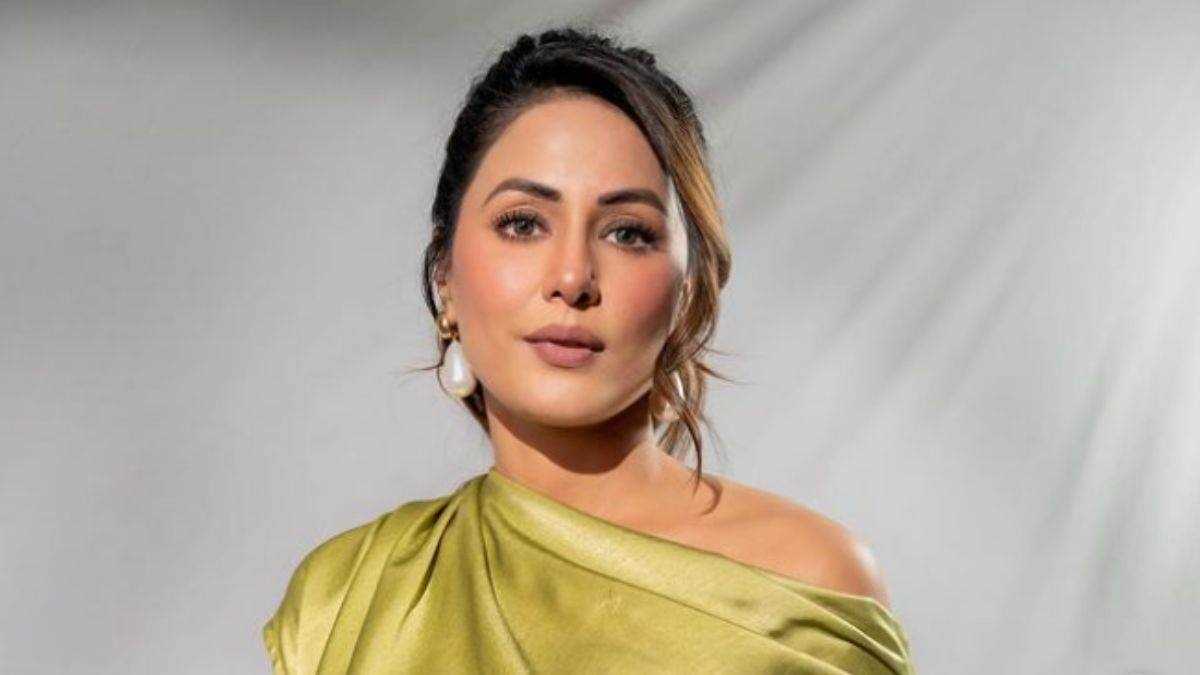 ब्रेस्ट कैंसर से जूझ रही हिना खान, इंस्टा पोस्ट में कहा- स्ट्रांग हूं और डटी हुई हूं