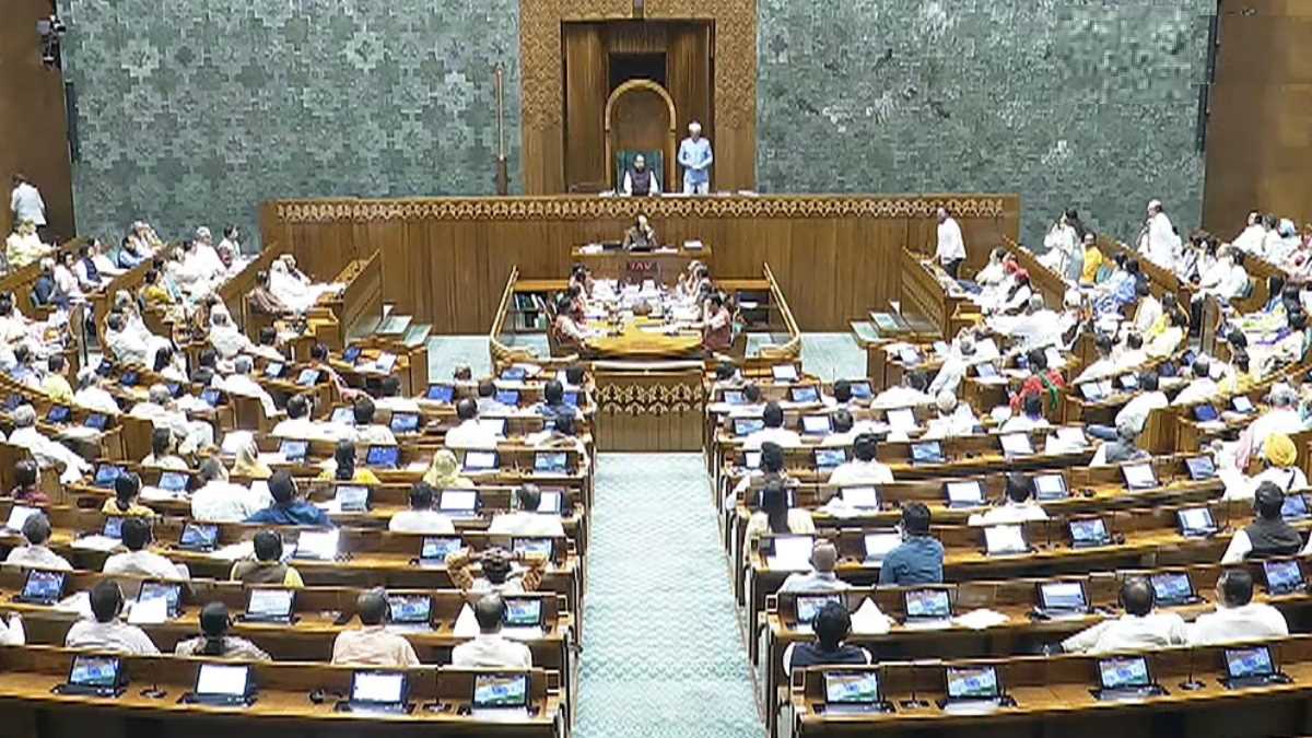 हंगामे के कारण राज्यसभा की कार्यवाही कल तक के लिए स्थगित