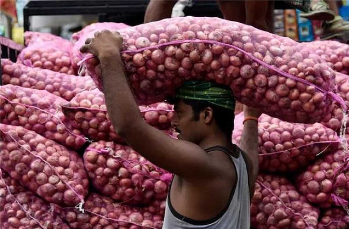 दीपावली से पहले महंगे प्याज से मिलेगी राहत, आज दिल्ली पहुंच जाएगी कांदा एक्सप्रेस