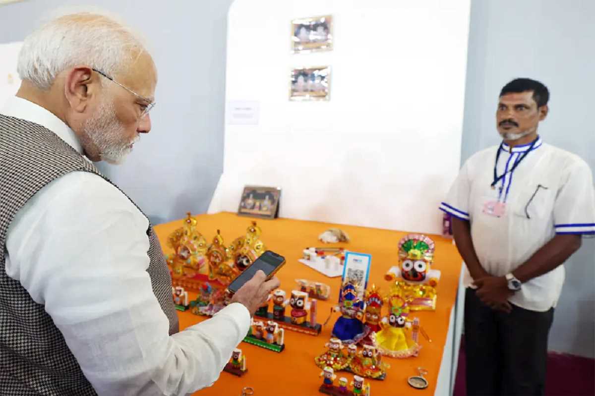 पीएम मोदी ने डिजिटल पेमेंट के जरिए खरीदी भगवान जगन्‍नाथ की कलाकृति, वीडियो वायरल