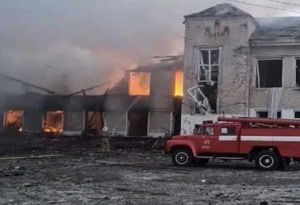 रूसी मिसाइल हमलों से यूक्रेन में 21 लोगों की मौत