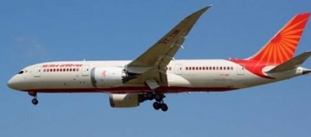 एयर इंडिया ने परिचालन बढ़ाने के लिए 12 और विमान पट्टे पर लिए