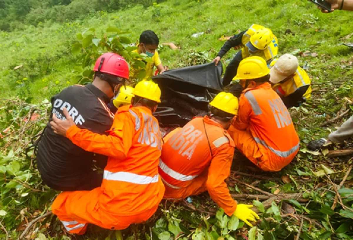 केदारनाथ हेलीकॉप्टर दुर्घटना के बाद एक्शन : पायलटों के लाइसेंस सस्पेंड, कमांड एंड कंट्रोल रूम स्थापित करने के निर्देश