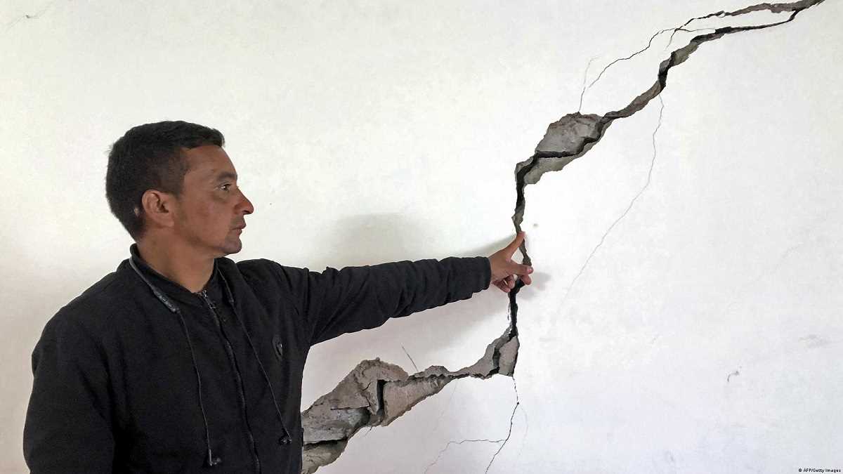 उत्तराखंड के पांच और कस्बों में दरकने लगी जमीन उत्तराखंड के पांच और कस्बों में दरकने लगी जमीन