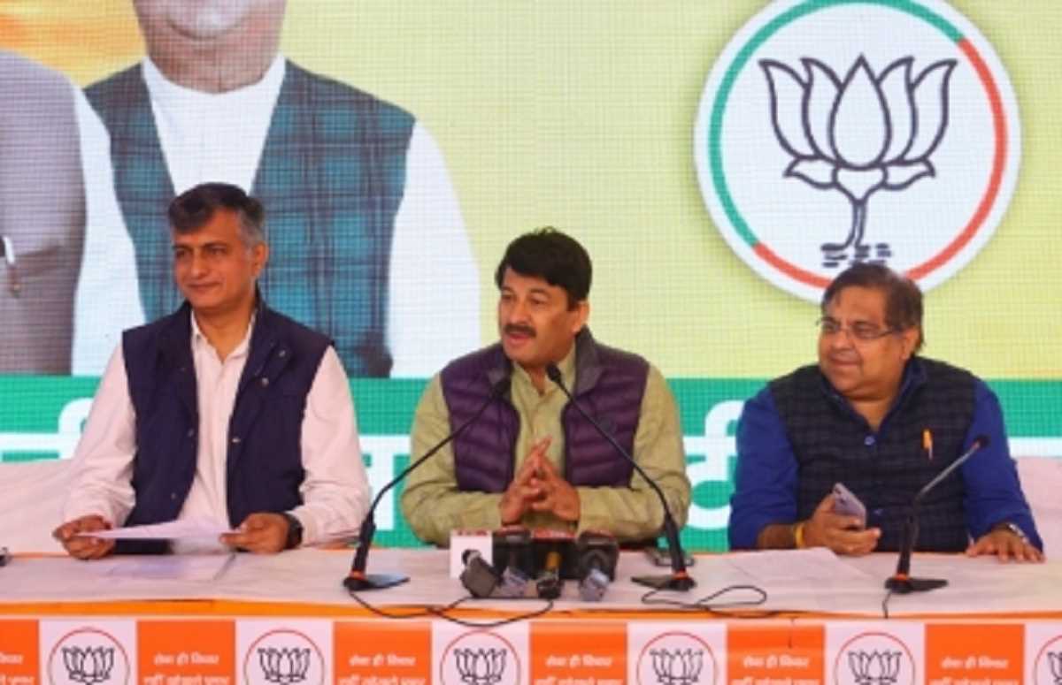 Delhi MCD Election 2022: संदीप भारद्वाज मामले पर मनोज तिवारी का हमला, कहा- AAP नेता की हुई हत्या