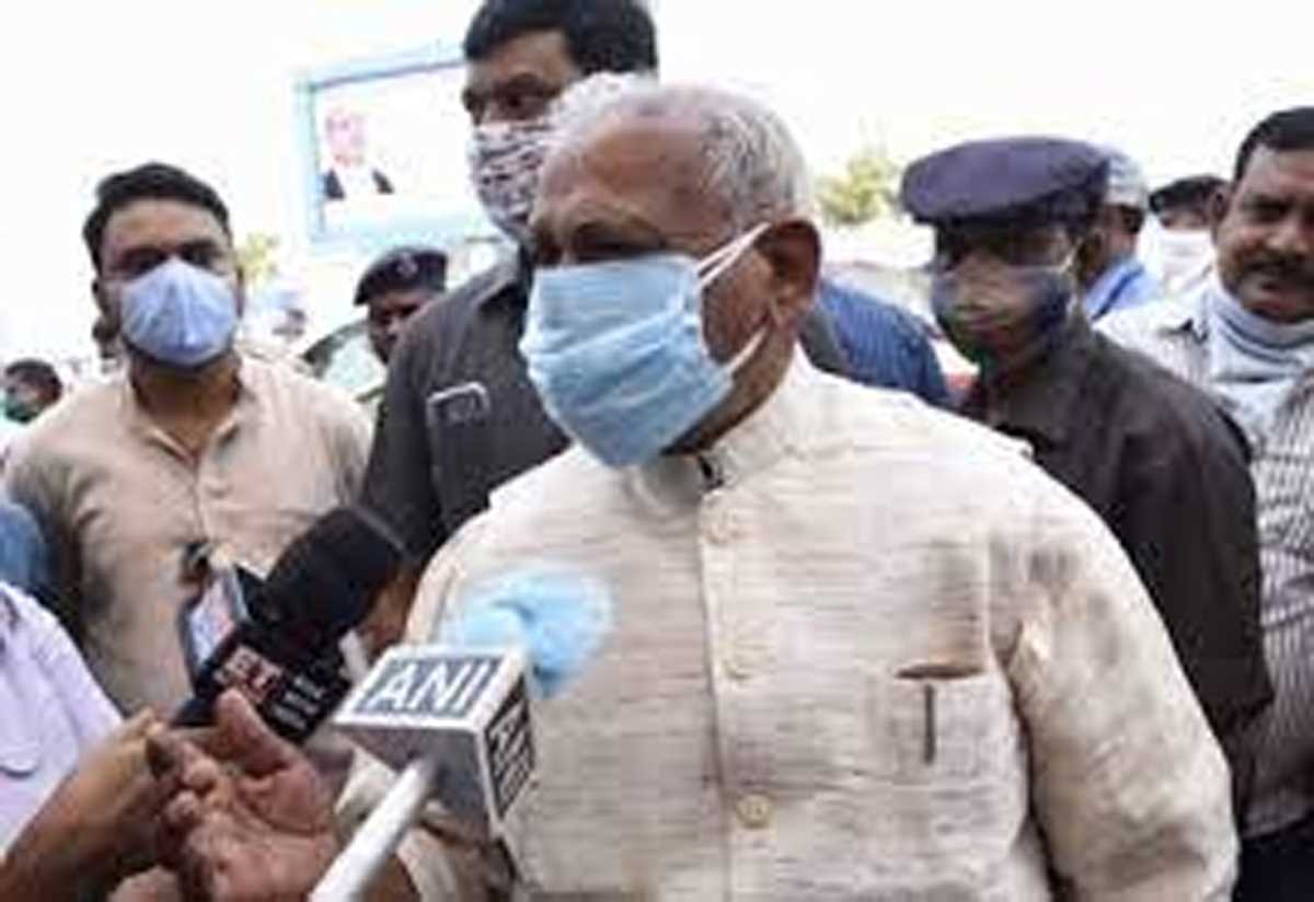 बिहार में शराबबंदी बस नाम की, पहले से ज्यादा लोग पी रहे शराब : मांझी