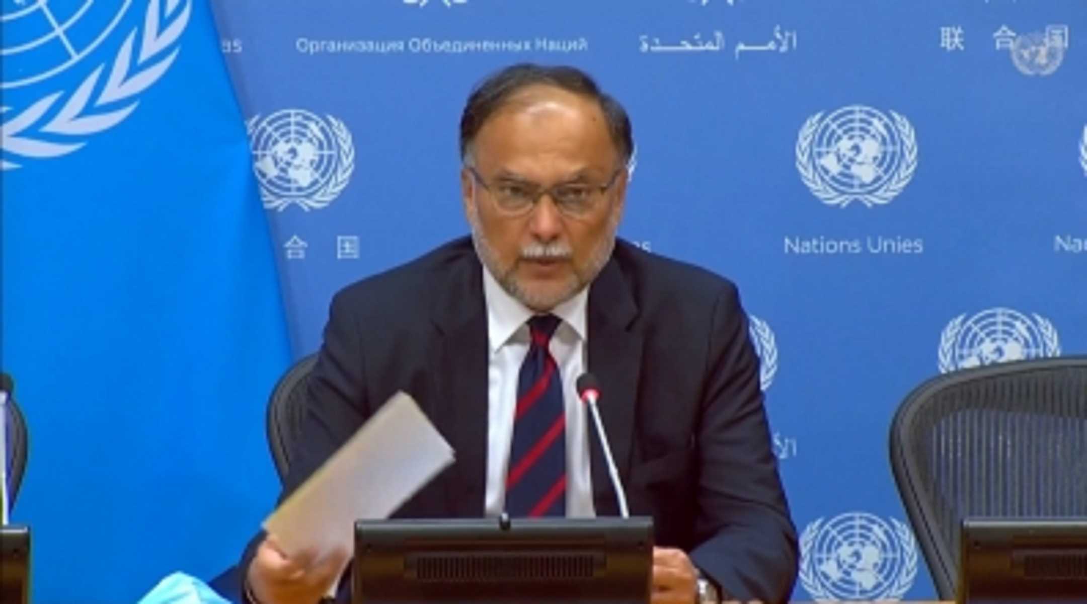 पाकिस्तानी मंत्री ने आर्थिक विकास में तेजी लाने के लिए निर्यात नीतियों को अपनाने का आग्रह किया पाकिस्तानी मंत्री ने आर्थिक विकास में तेजी लाने के लिए निर्यात नीतियों को अपनाने का आग्रह किया