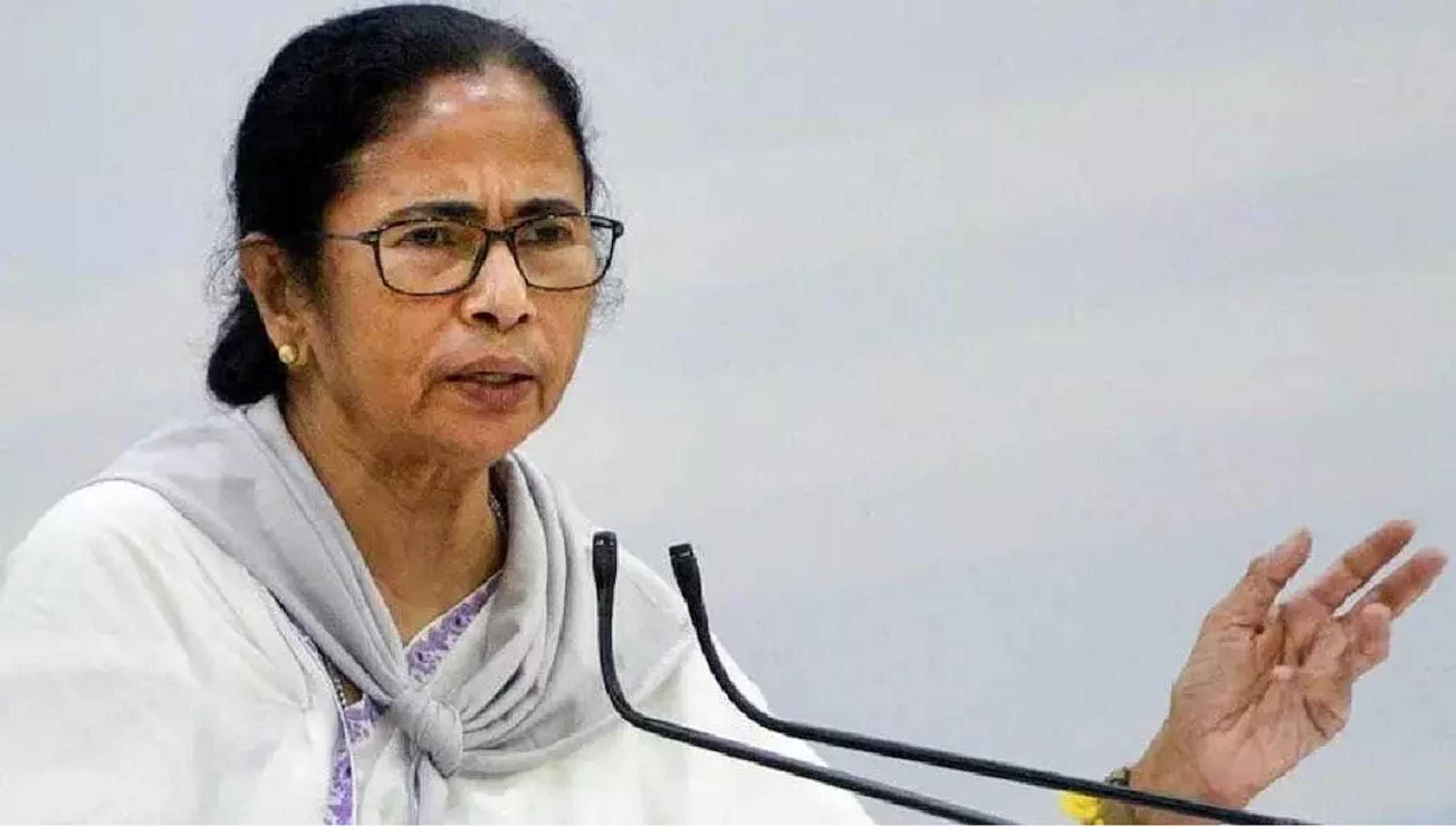 West Bengal: सरना धर्म को मान्यता देने के लिए विधानसभा में प्रस्ताव पेश करेगी TMC, भाजपा ने किया पलटवार West Bengal: सरना धर्म को मान्यता देने के लिए विधानसभा में प्रस्ताव पेश करेगी TMC, भाजपा ने किया पलटवार