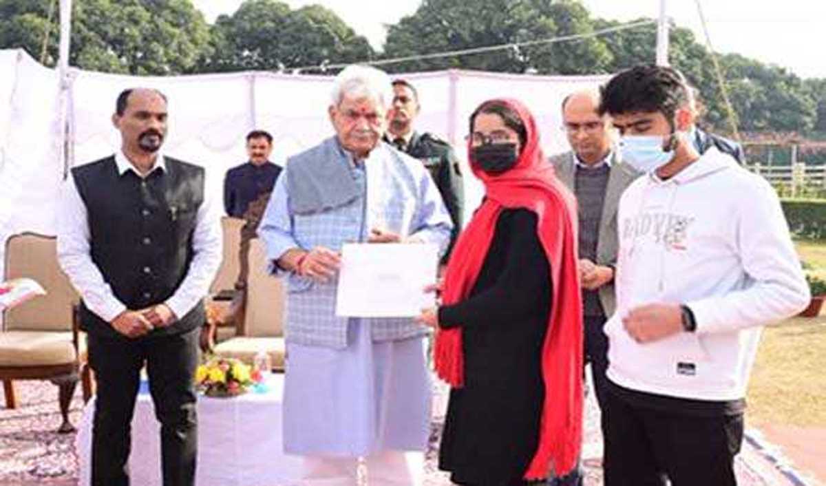 प्रधानमंत्री के मार्गदर्शन में जम्मू-कश्मीर के स्वास्थ्य क्षेत्र में हुआ बड़ा बदलाव : सिन्हा