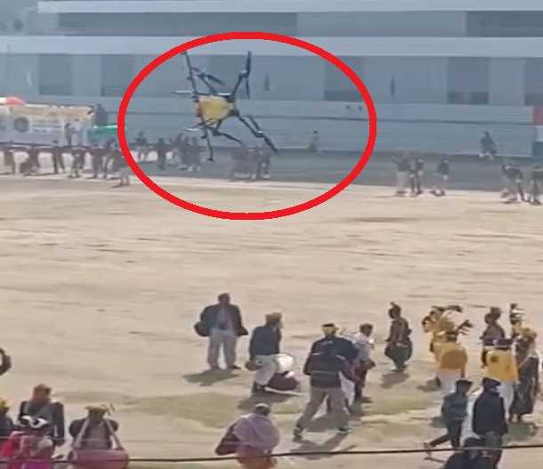 मप्र में गणतंत्र दिवस समारोह के दौरान ड्रोन गिरने से 2 घायल