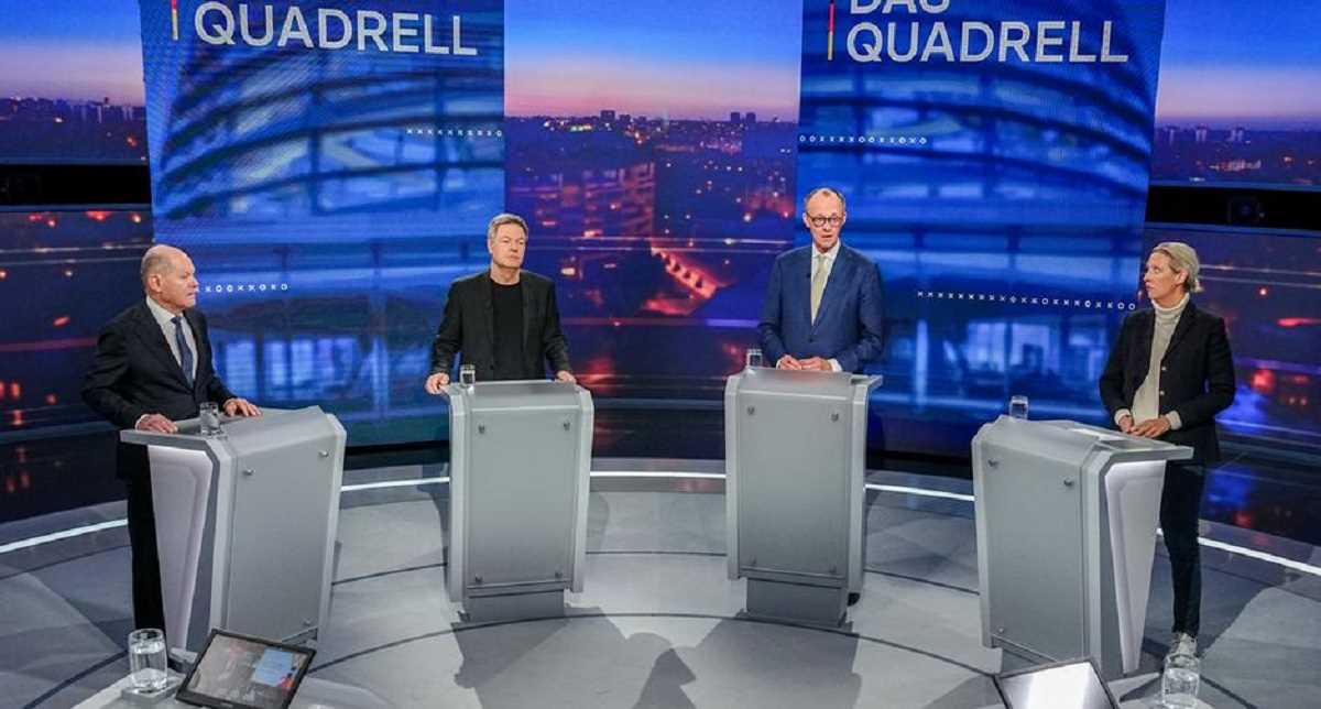 एएफडी का उभारः सबके बराबर पहुंच गए हैं मैर्केल के बच्चे