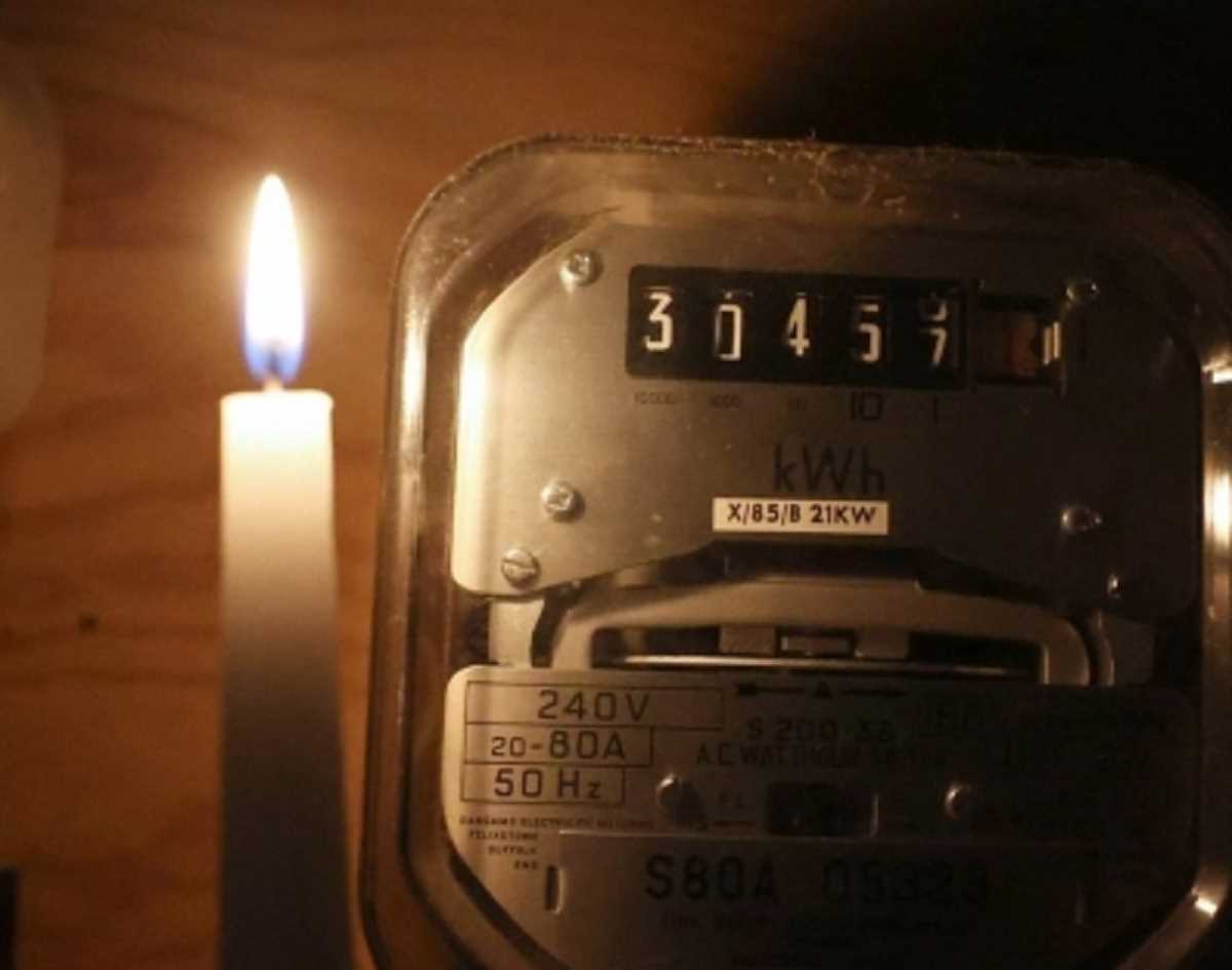 इस सर्दी में ब्रिटेन को ब्लैकआउट का करना पड़ सकता है सामना : रिपोर्ट इस सर्दी में ब्रिटेन को ब्लैकआउट का करना पड़ सकता है सामना : रिपोर्ट