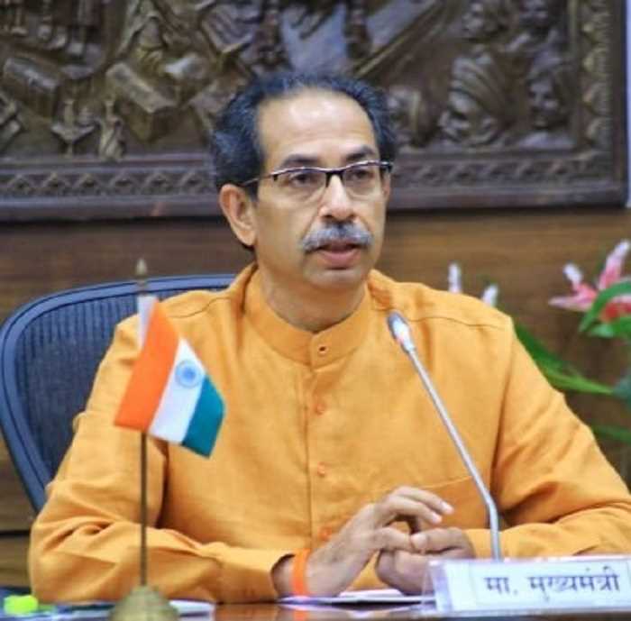 उद्धव गुट ने शिंदे गुट के नामित व्हिप को मान्यता मिलने के खिलाफ सुप्रीम कोर्ट का रुख किया