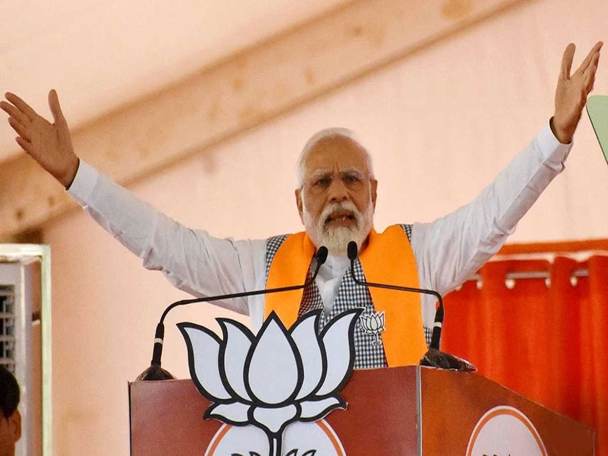 पीएम मोदी आज देशवासियों को देंगे 52 हजार करोड़ रुपये से अधिक की सौगात