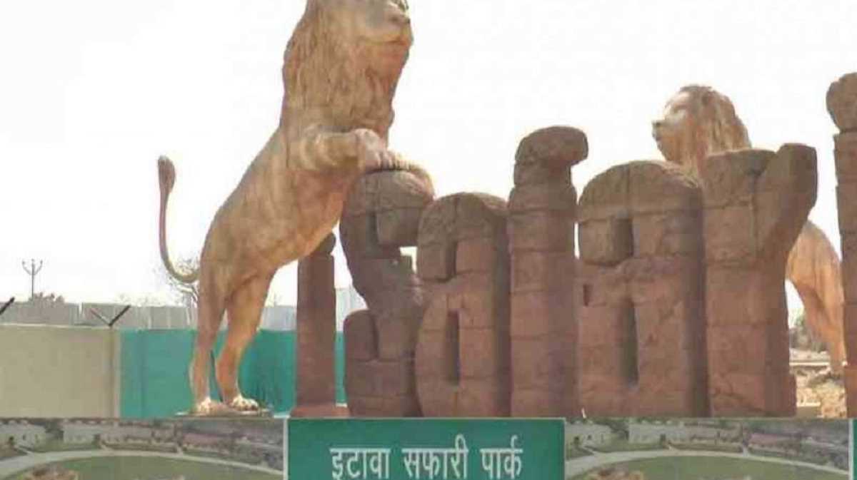 इटावा सफारी पार्क की बेहतरी के लिये सरकार खर्च करे पैसा: अखिलेश