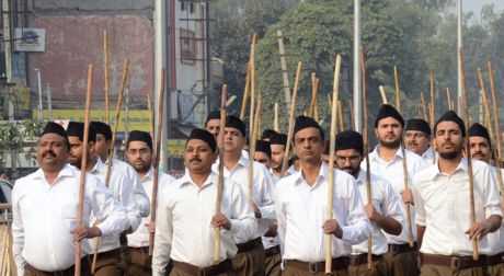 किसानों को मनाने की कोशिश करेगा संघ