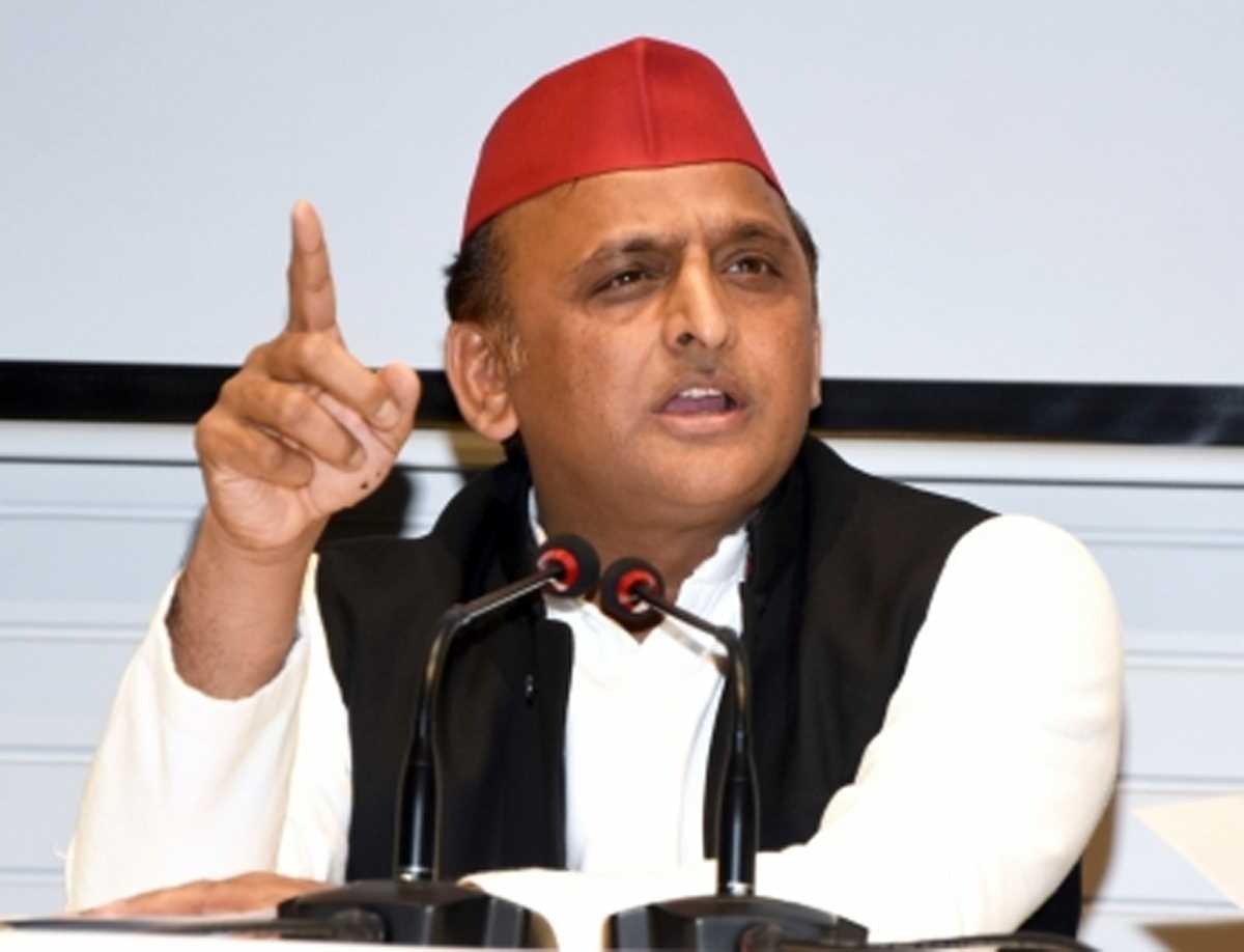 अखिलेश ने महू जाकर बाबा साहेब को किया याद, लाडली बहना के लिए 6 हजार रुपये का किया वादा अखिलेश ने महू जाकर बाबा साहेब को किया याद, लाडली बहना के लिए 6 हजार रुपये का किया वादा