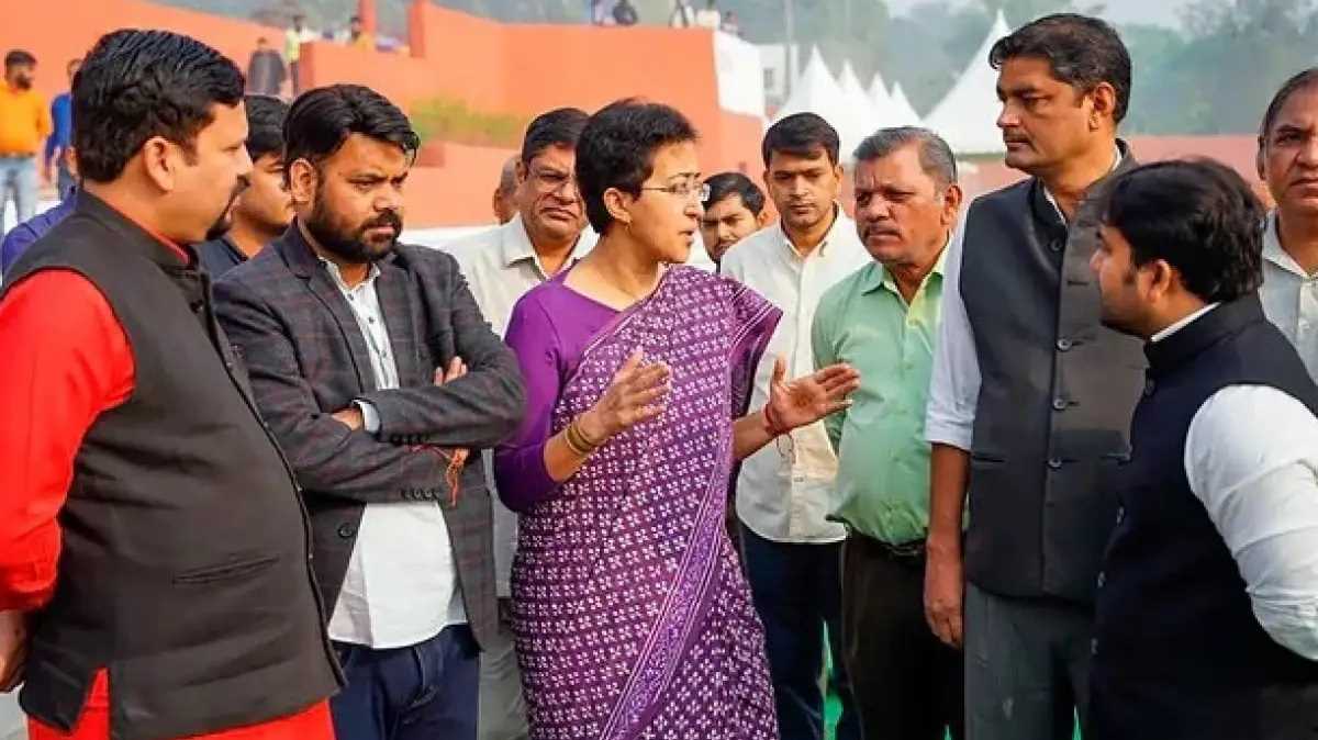 सीएम आतिशी ने किया छठ घाट का निरीक्षण, भाजपा को बताया पूर्वांचल विरोधी पार्टी सीएम आतिशी ने किया छठ घाट का निरीक्षण, भाजपा को बताया पूर्वांचल विरोधी पार्टी