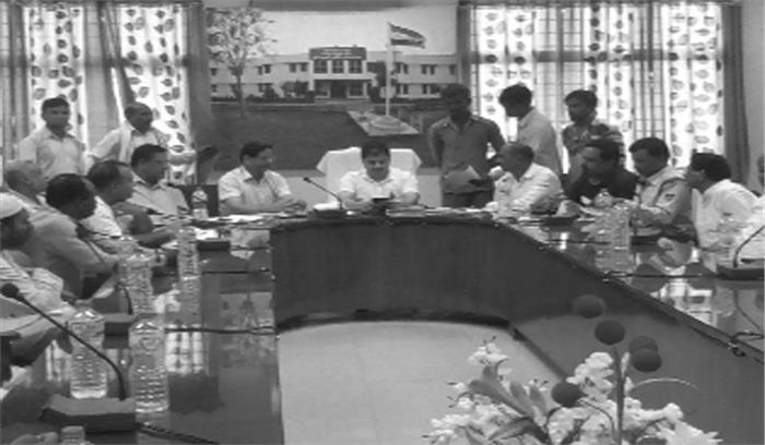 सवा 2 रुपए किलो भी नहीं बिकी सरकारी प्याज