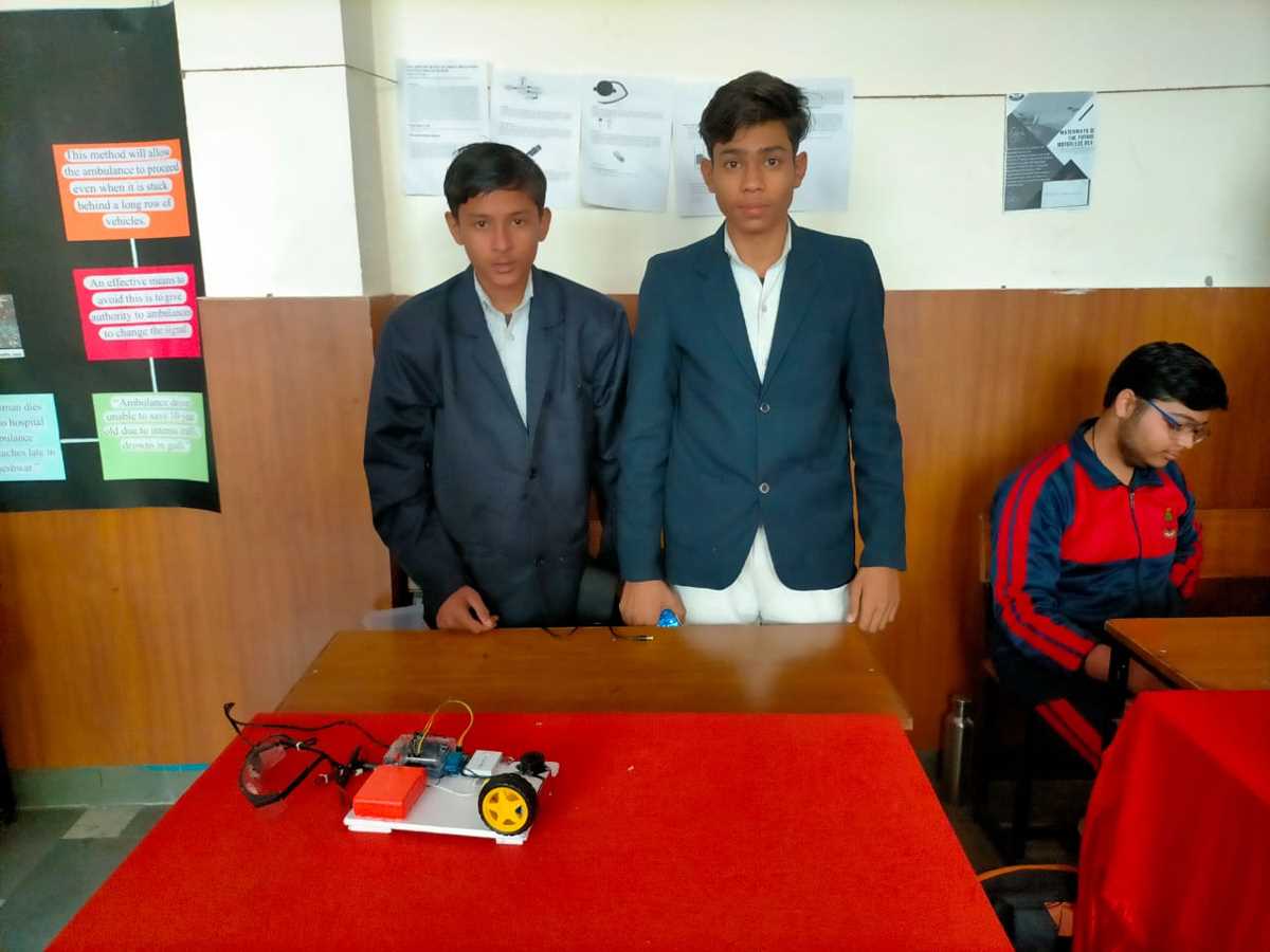 सीबीएसई साइंस प्रदर्शनी 2022- 23 में विद्यालय के छात्रों ने लहराया परचम