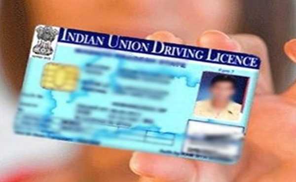 छत्तीसगढ़ में घर बैठे मिल रहा क्यूआर कोड युक्त लाइसेंस 17 मई से शुरू हुई सुविधा अब तक 37 हजार के बन चुके हैं कार्ड