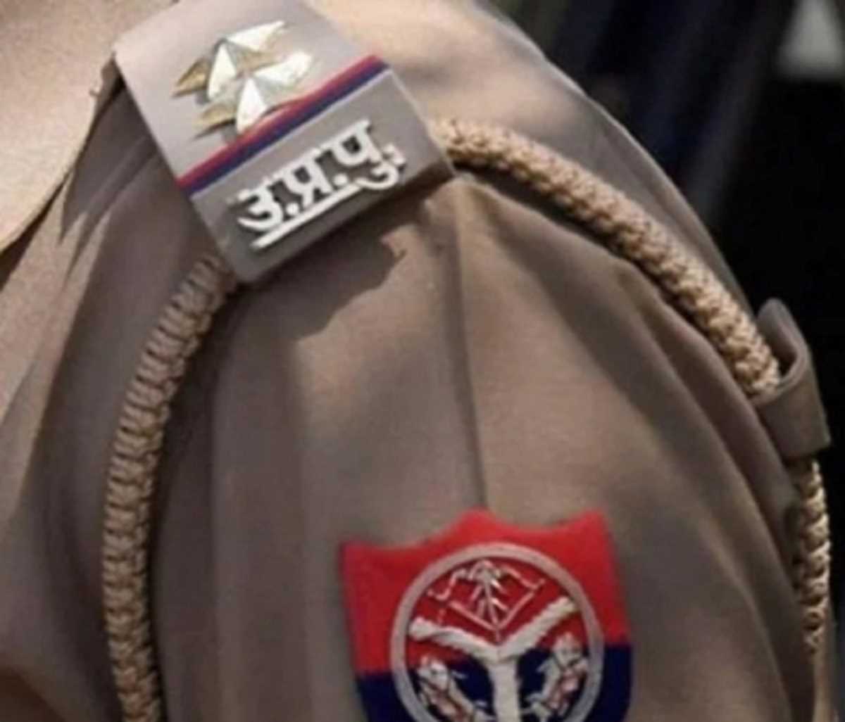 अब ड्यूटी के समय पुलिसकर्मी नहीं कर पाएंगे सोशल मीडिया का निजी इस्तेमाल अब ड्यूटी के समय पुलिसकर्मी नहीं कर पाएंगे सोशल मीडिया का निजी इस्तेमाल