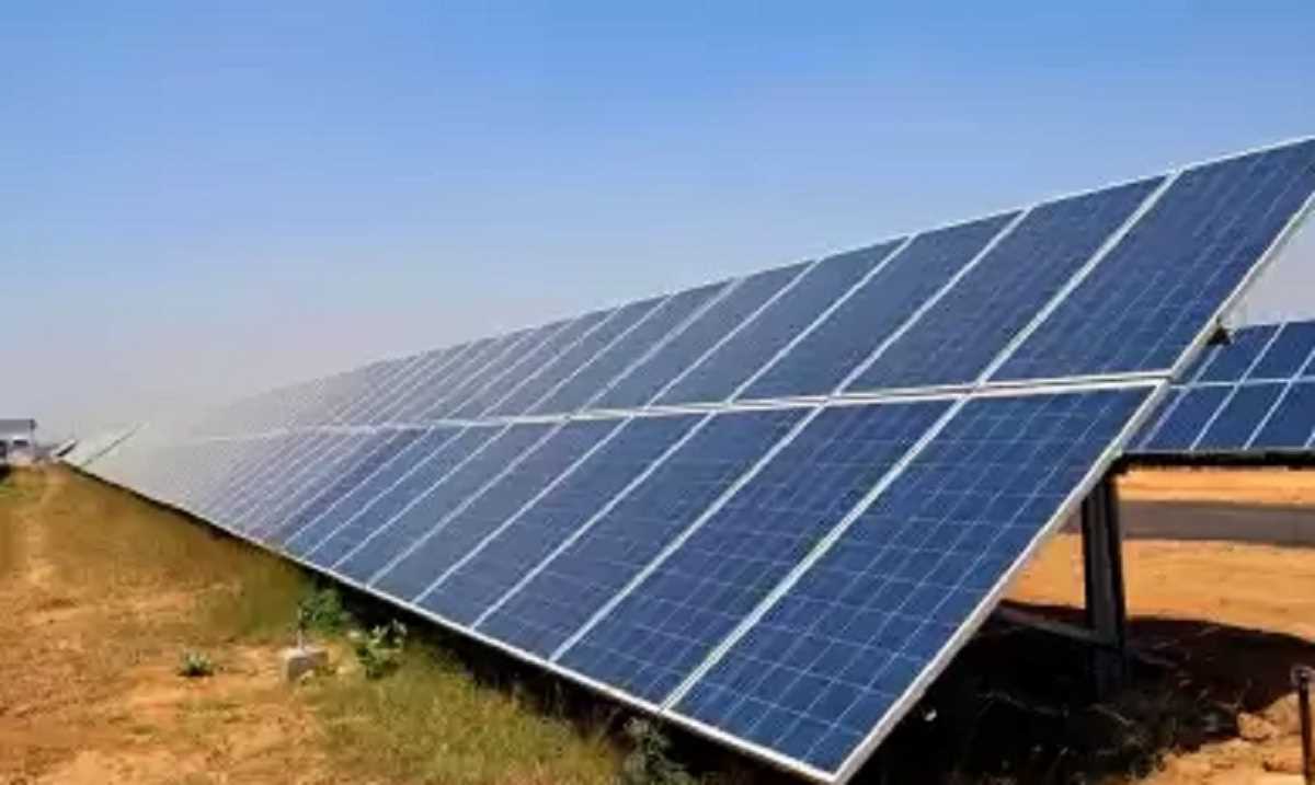 यूपी के किसान अपनी जमीन पर स्थापित कर सकेंगे सौर ऊर्जा उत्पादन केंद्र