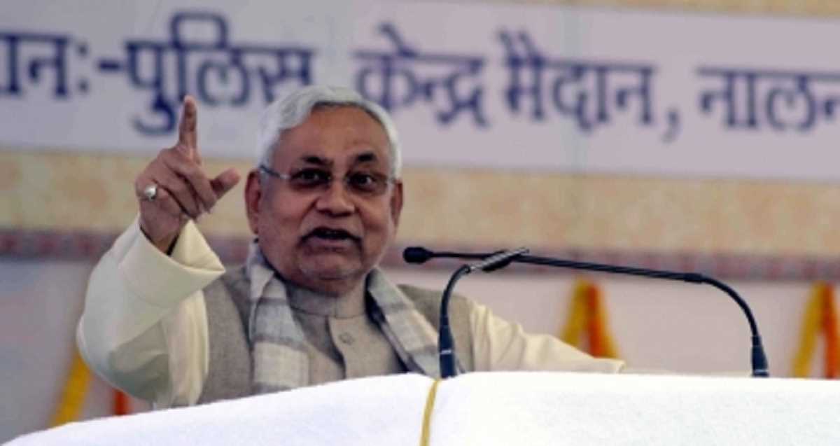 नीतीश को शिक्षा मंत्री के रामचरितमानस पर बयान की जानकारी नहीं, कहा करेंगे बात