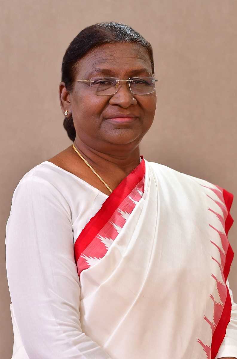 जनजातीय समूहों को विकास की सर्वाधिक जरूरत : मुर्मू जनजातीय समूहों को विकास की सर्वाधिक जरूरत : मुर्मू