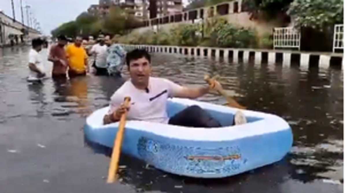 भाजपा पार्षद ने पटपड़गंज में नाव की सवारी की, आप सरकार पर साधा निशाना