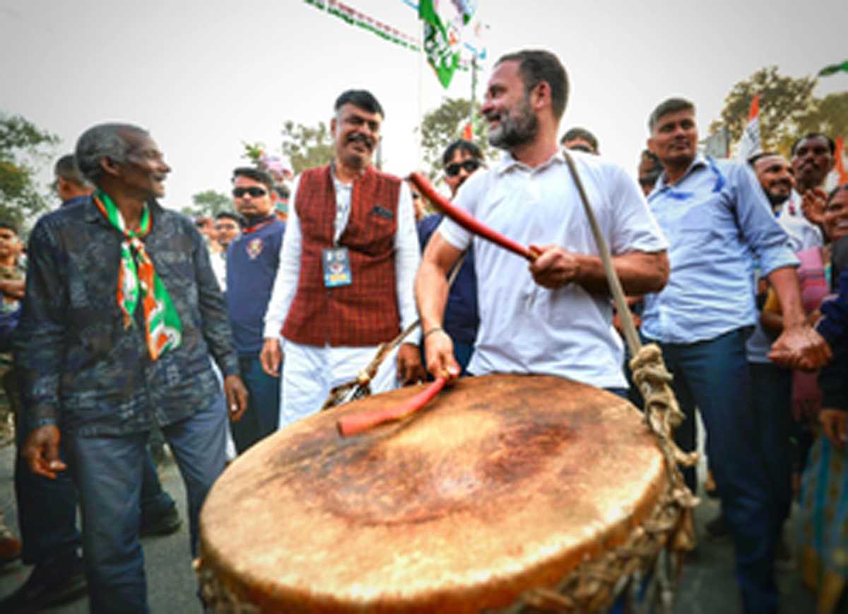 राहुल ने विपक्षी दल के सत्ता में आने पर संशोधित जीएसटी लाने का वादा किया राहुल ने विपक्षी दल के सत्ता में आने पर संशोधित जीएसटी लाने का वादा किया