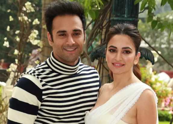 प्रेमिका कृति खरबंदा ने  पुलकित सम्राट को कहा I Love You