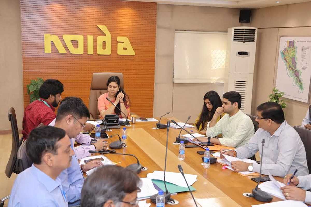 किसानों को लीज प्लान जारी करने की रफ्तार बढ़ाने को लेकर सीईओ ने की बैठक