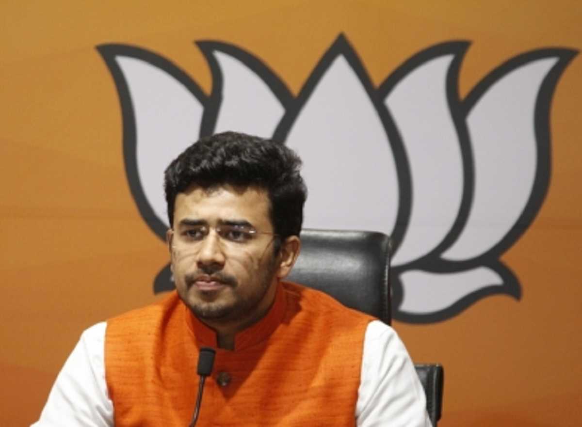 तेजस्वी सूर्या के आवास की घेराबंदी करने पर हिरासत में कांग्रेस कार्यकर्ता