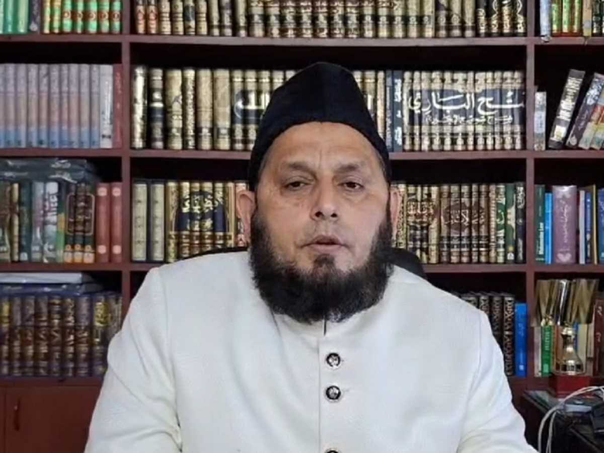 इस्लामिक सेंटर ऑफ इंडिया की एडवाइजरी : होली के दिन नमाज का समय एक घंटा बढ़ाया जाए इस्लामिक सेंटर ऑफ इंडिया की एडवाइजरी : होली के दिन नमाज का समय एक घंटा बढ़ाया जाए