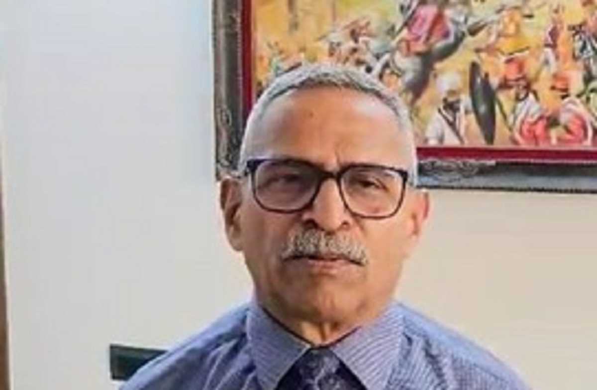 पाकिस्तान का लोकतंत्र ही अजीब, यहां तो फौज ही देश: रिटायर्ड लेफ्टिनेंट कर्नल संजय कुलकर्णी