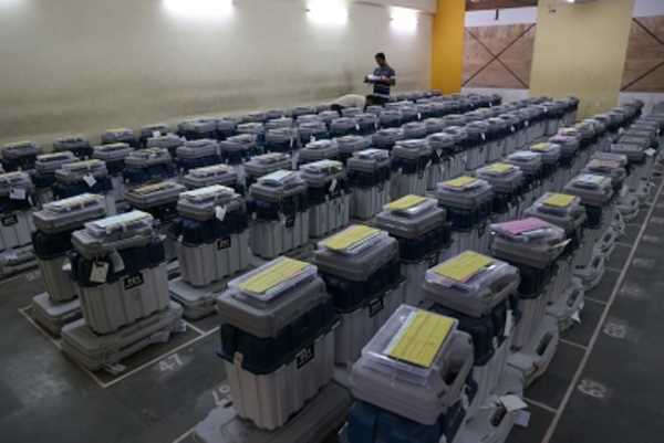 कर्नाटक कांग्रेस नेता ने 19 लाख लापता ईवीएम की सुप्रीम कोर्ट के जज के नेतृत्व में जांच की मांग की