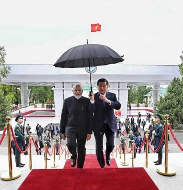 चीन को बेचैन कर रही रूस और मध्य एशिया के साथ भारत की बढ़ती दोस्ती