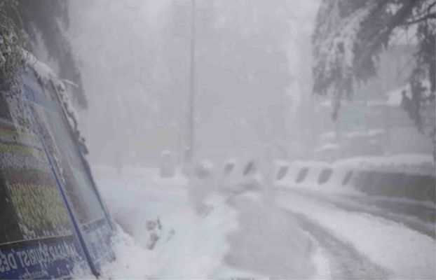 जम्मू-कश्मीर में कोहरे के कारण आवाजाही प्रभावित