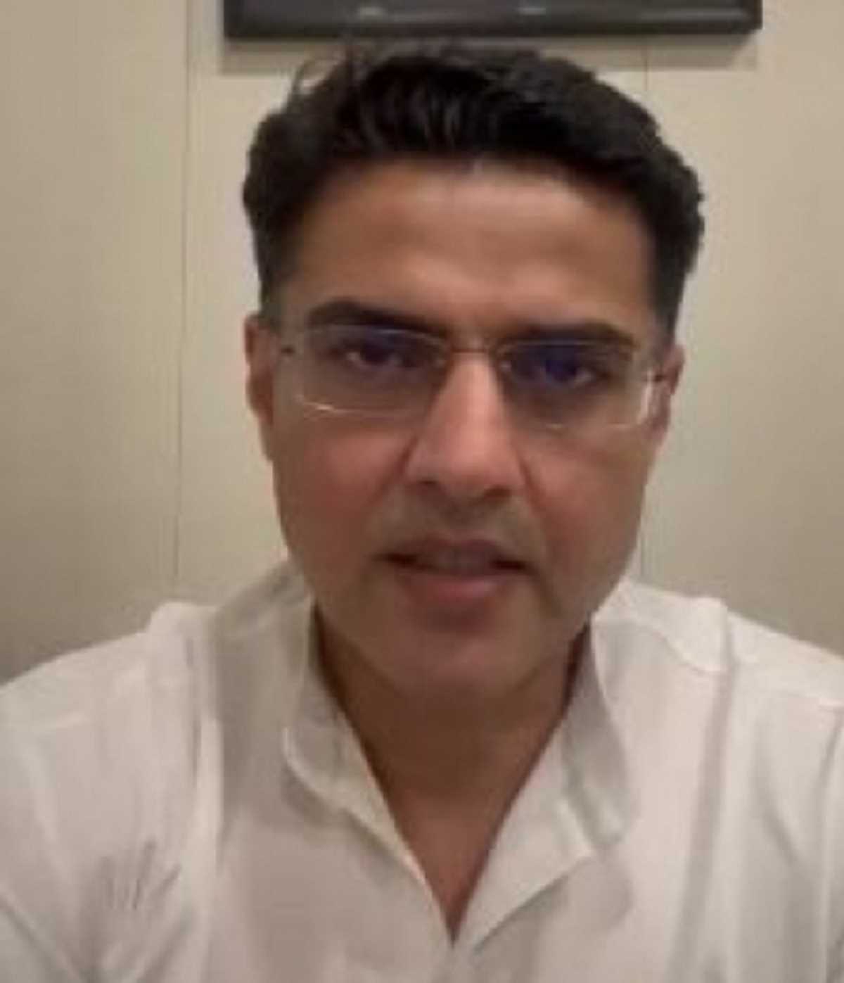 कॉलेज में भाषण देने गए सचिन पायलट की टिप्पणी, बोले- मुझे कोरोना कहा जाता है कॉलेज में भाषण देने गए सचिन पायलट की टिप्पणी, बोले- मुझे कोरोना कहा जाता है