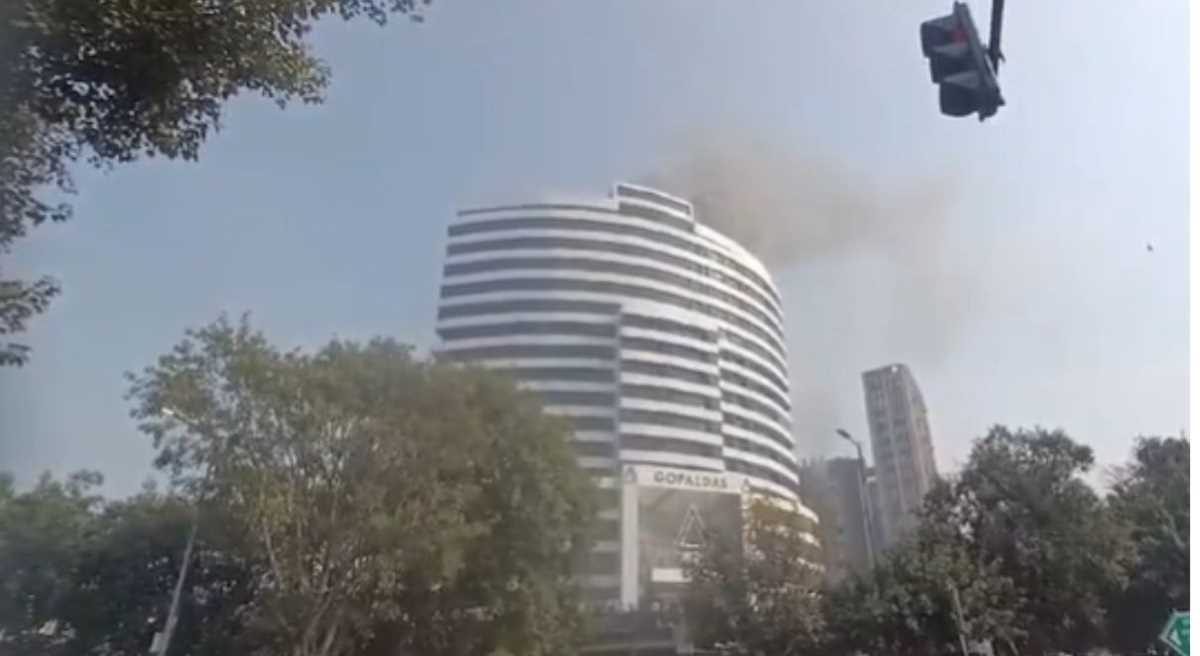 कनॉट प्लेस में गोपालदास बिल्डिंग में लगी भीषण आग