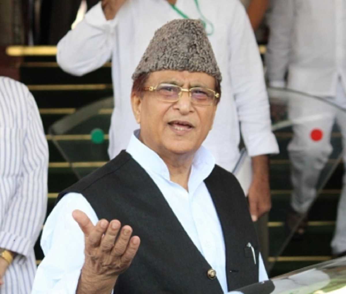 जालसाजी के मामले में आजम खान का यूपी से बाहर केस ट्रांसफर करने से सुप्रीम कोर्ट का इनकार