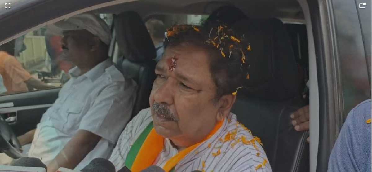 राजद जिला अध्यक्ष का शराब कांड, जल्द गिरफ्तारी की मांग पर अड़े दिलीप जायसवाल