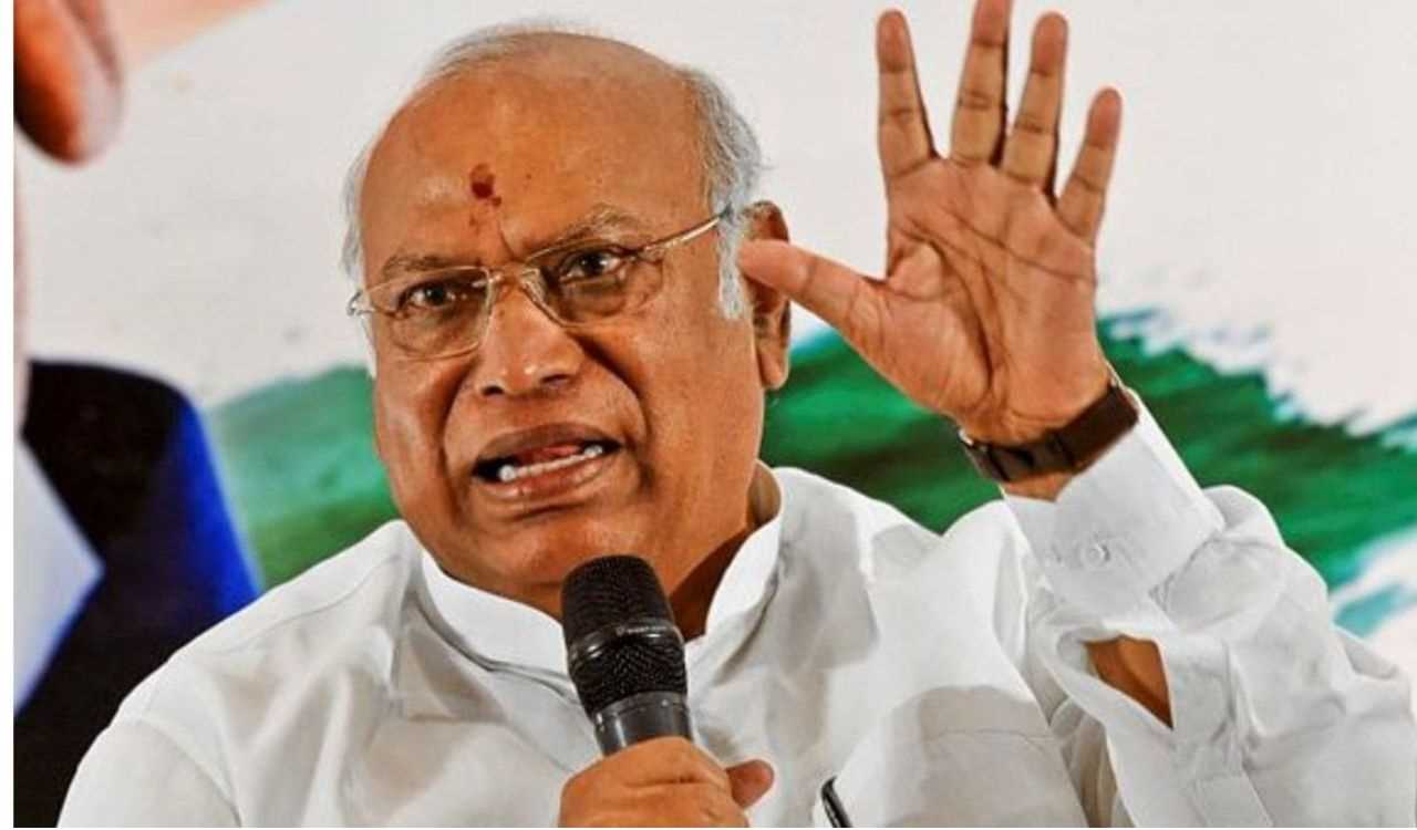 प्रोफेसर अली खान की गिरफ्तारी पर मल्लिकार्जुन खड़गे बोले, ‘भाजपा उन लोगों से डरती है, जो उन्हें पसंद नहीं’