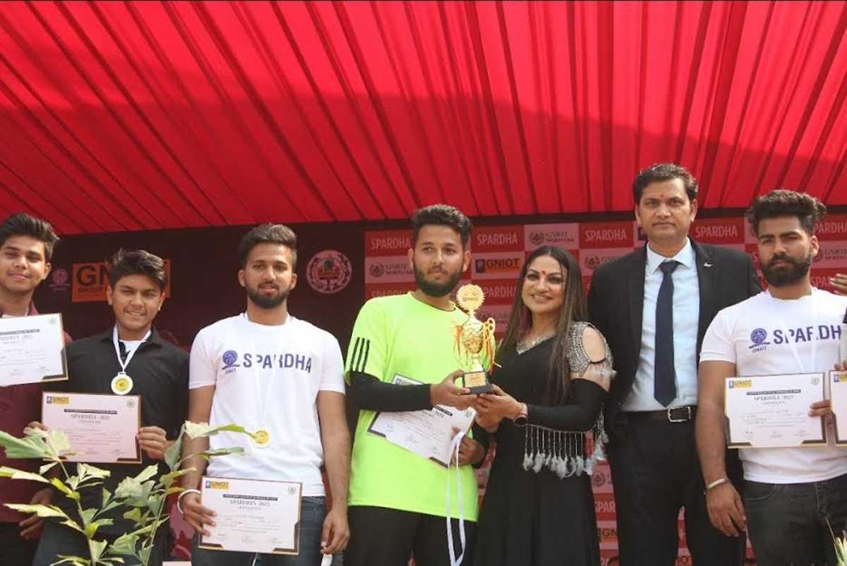 वार्षिक खेल उत्सव स्पर्धा में बच्चों ने उत्साह के साथ लिया हिस्सा