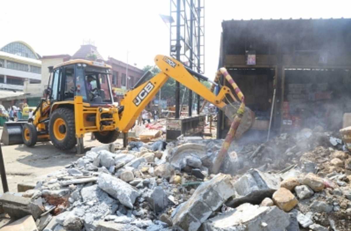 बेंगलुरू: हाईकोर्ट ने की खिंचाई तो बीबीएमपी एक्शन में आई, विध्वंस अभियान फिर से शुरू