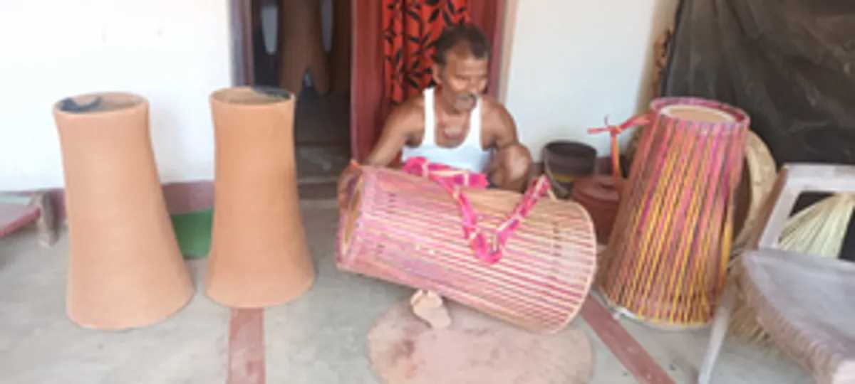 झारखंड के पारंपरिक वाद्य यंत्र मांदर को जीआई टैग पर 20 को अंतिम सुनवाई