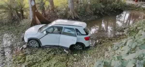 बिजनौर : बाइक व कार की जोरदार टक्कर में भाई बहन की मौत