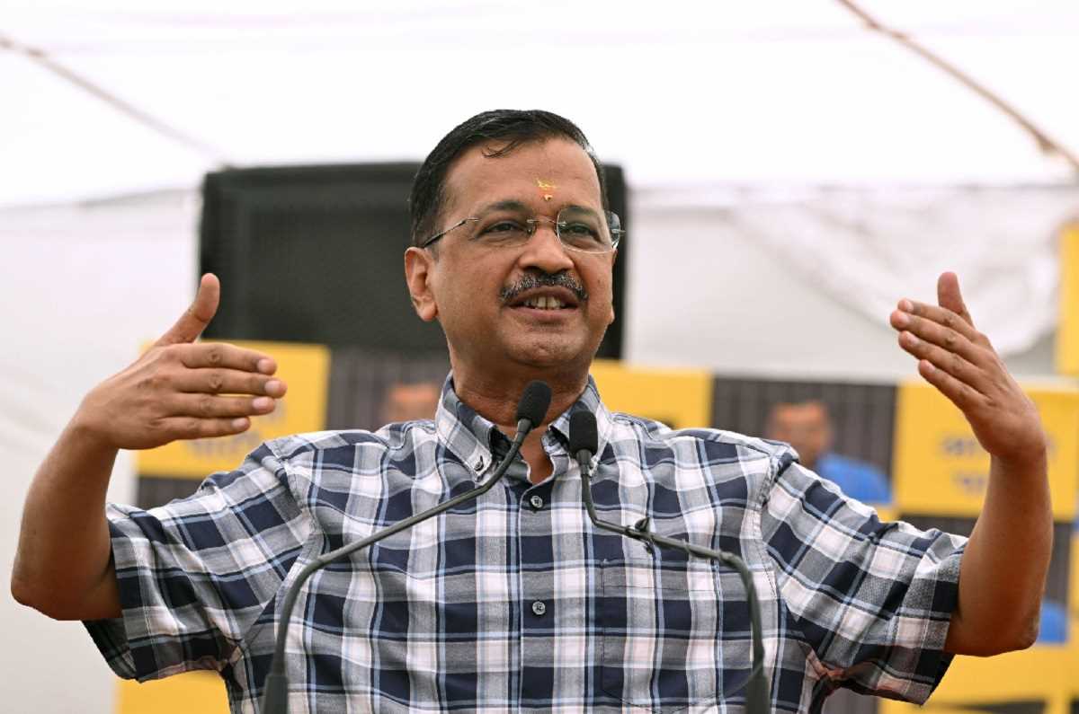 केंद्र कानून-व्यवस्था संभालने में अक्षम, मैं रुका हुआ वेतन और पेंशन दिलवाऊंगा : केजरीवाल